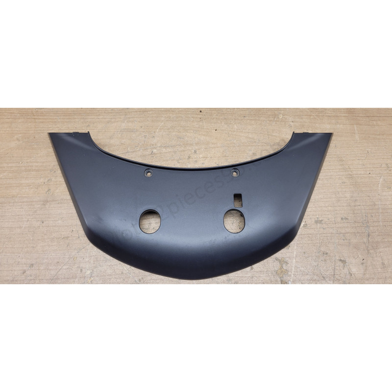 Carénage centrale arrière Piaggio MP3 400 530 HPE