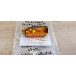 Clignotant avant gauche...