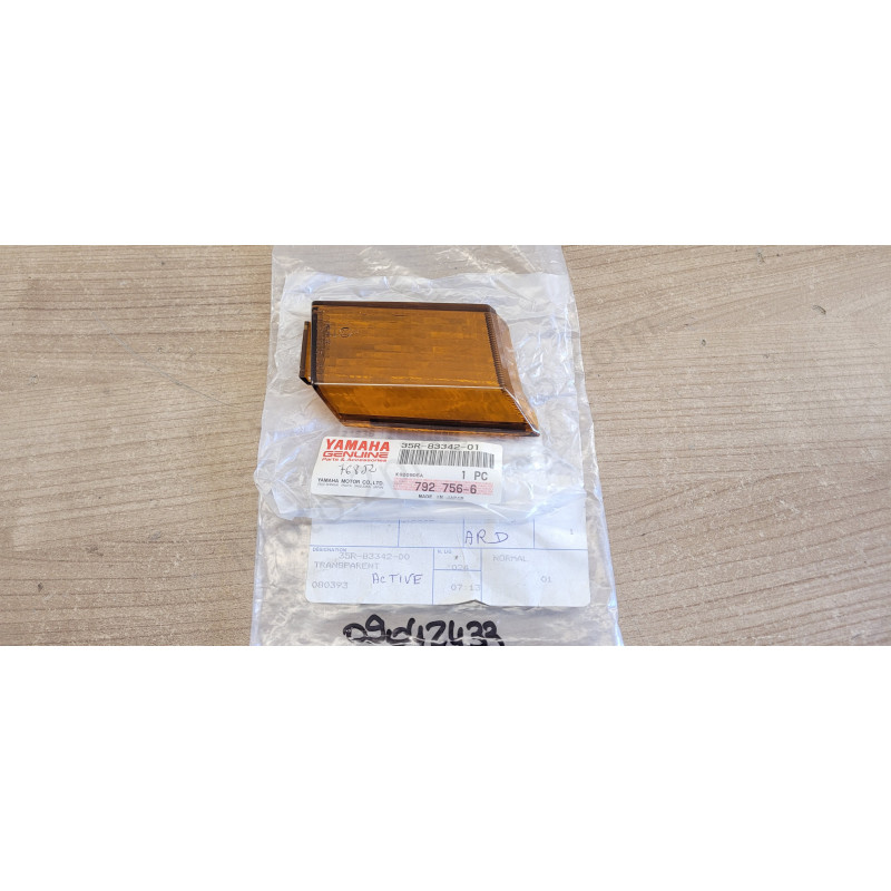 Cabochon arrière droit Yamaha Beluga 50 MBK Active 80