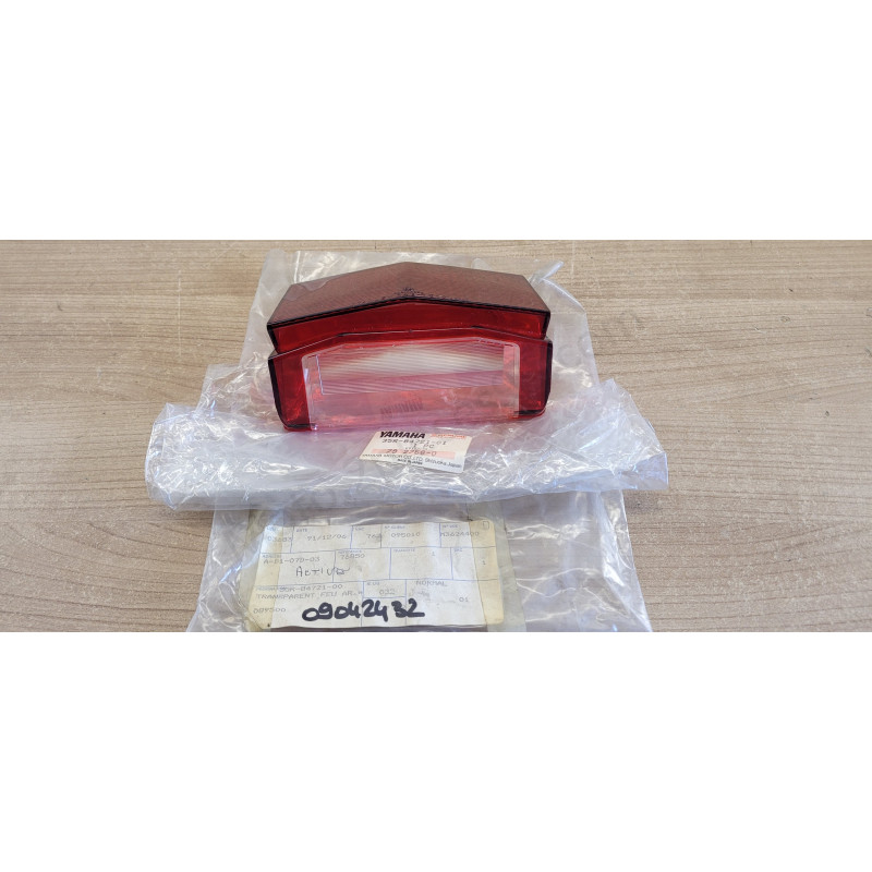 Cabochon feu arrière Yamaha Beluga 50 MBK Active 80