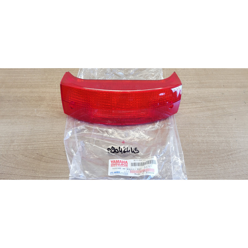 Cabochon feu arrière Yamaha Zest 50 MBK Evolis 50