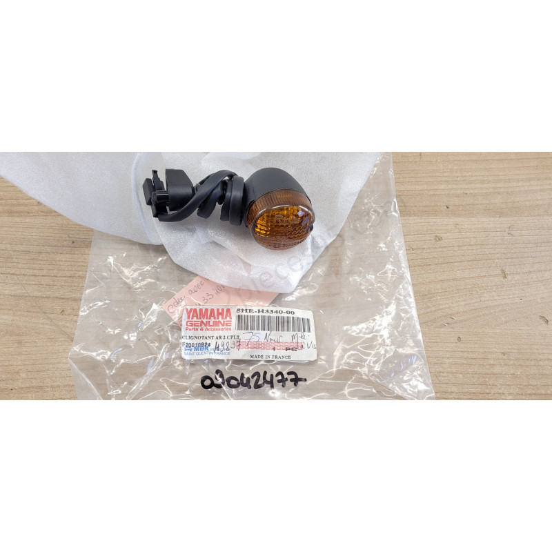 Clignotant arrière droit Yamaha Aerox MBK  Nitro 50 100