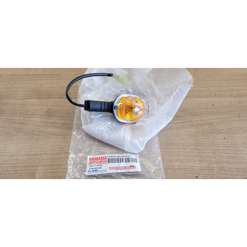 Clignotant arrière gauche Yamaha BWS MBK Booster 50