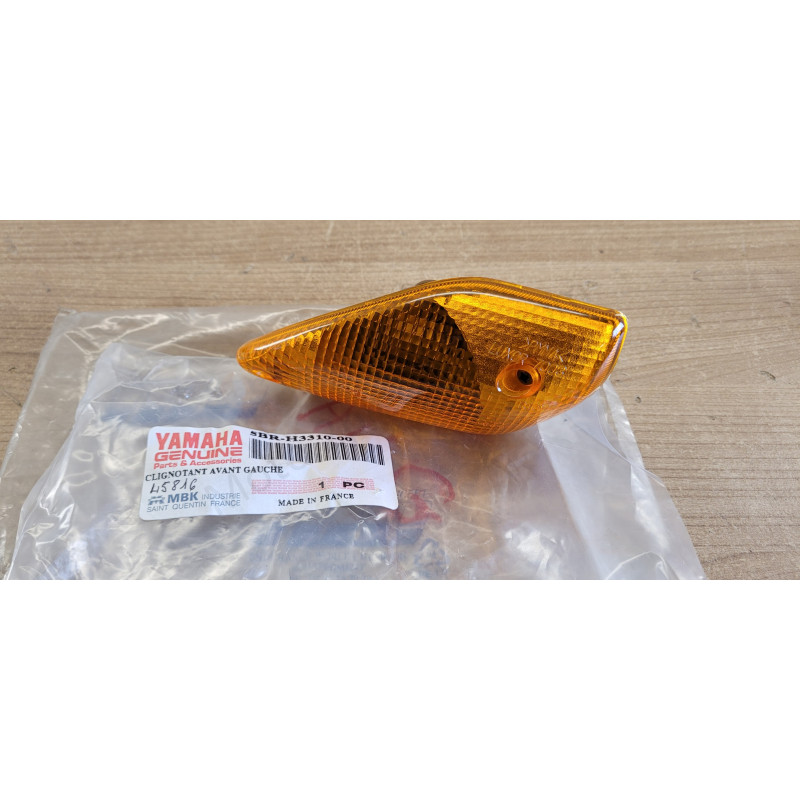 Clignotant avant gauche Yamaha Aerox 50  De 1997 à 1998