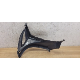 Carénage avant droit Piaggio MP3 300 HPE