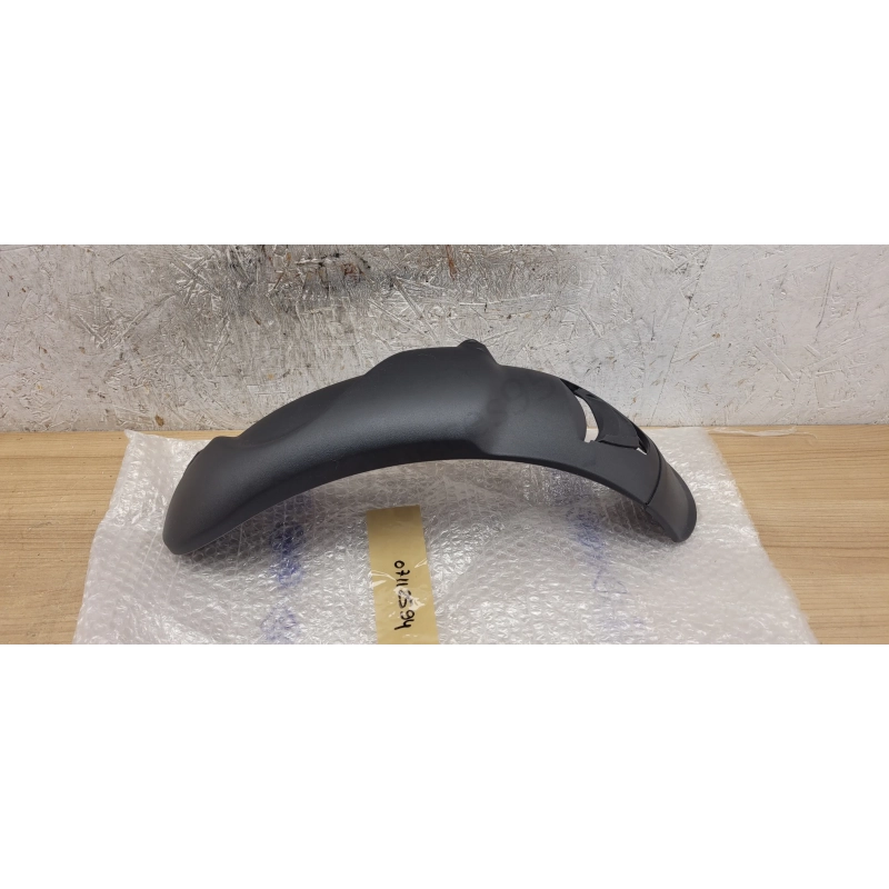 Garde boue gauche Piaggio MP3 125 250 300 310 350 400 500 | Gilera Fuoco 500
