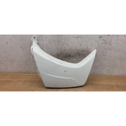 Carénage latéral droit Peugeot Metropolis