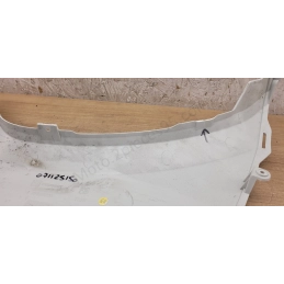 Carénage latéral droit Peugeot Metropolis