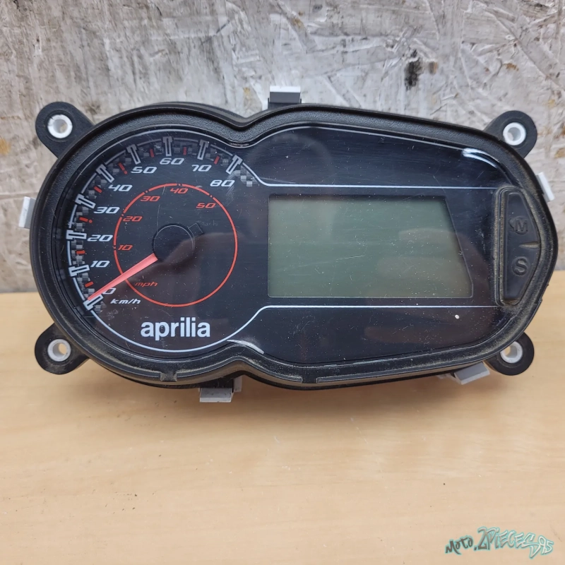 Compteur aprilia SR Motard 50 2T - 8 988 KM