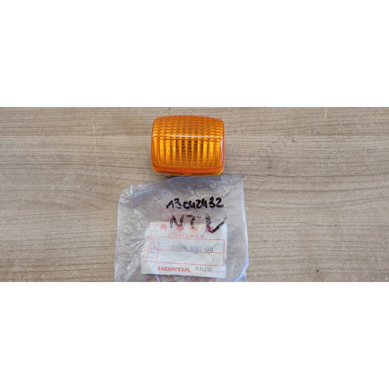 Cabochon complet Honda CB CBR VFR NTV