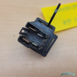 Relais de démarreur PGO Big Max 50 2T  De 1994 à 2017