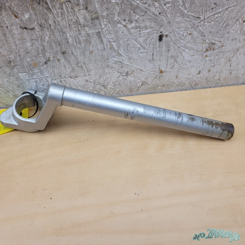 Demi-guidon droit Daelim 125 Roadsport  De 2007 à 2014