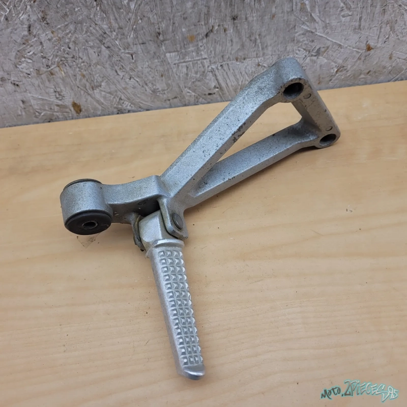 Platine arrière droit Daelim 125 Roadsport  De 2007 à 2014