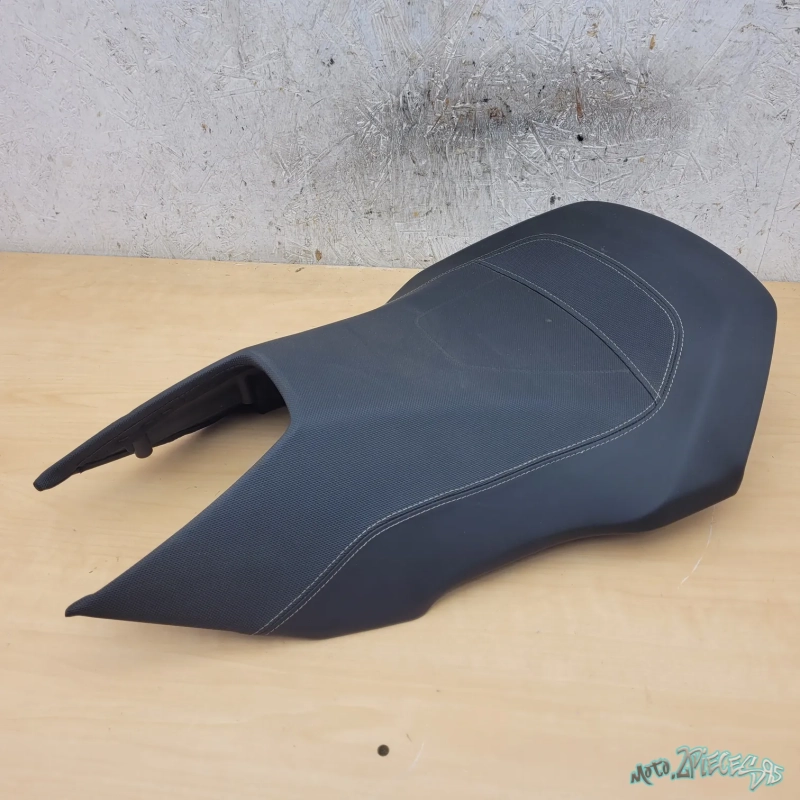Selle conducteur Peugeot XP400