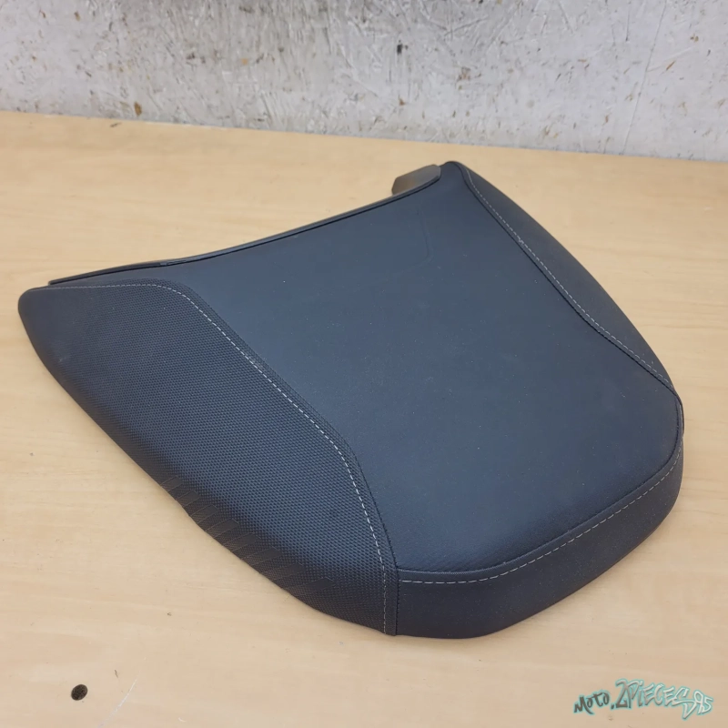 Selle passager Peugeot XP400