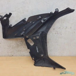 Flanc carénage gauche Peugeot 400 Metropolis
