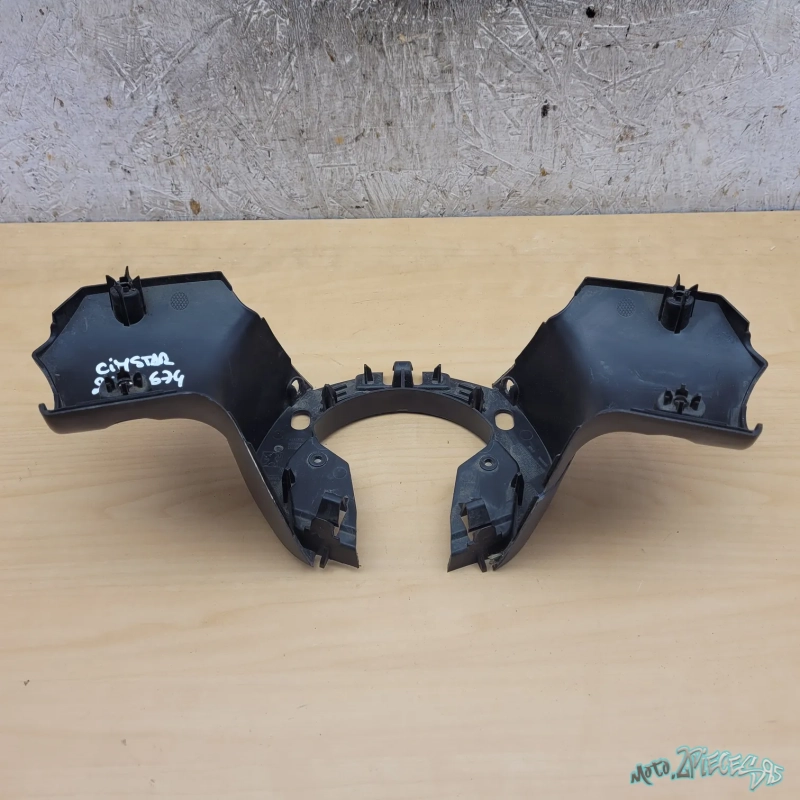 Entourage de guidon inférieur Peugeot Citystar 50 125