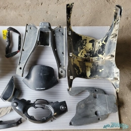Lots Kit carénage carrosserie Habillage Aprilia SR 50 2T  ZD4MZ de 1997 à 2000