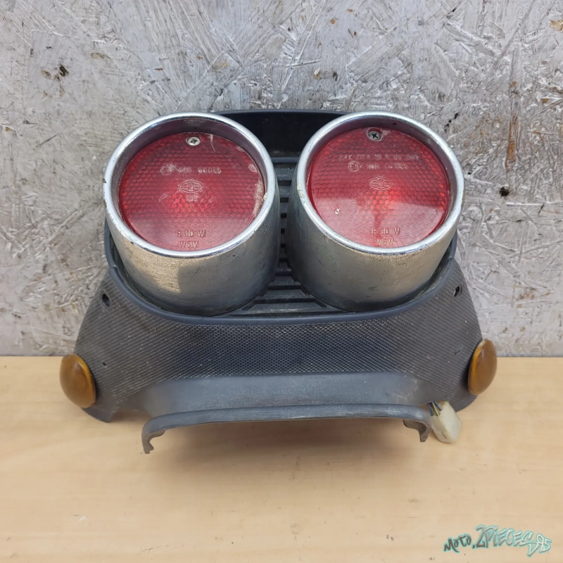 Feu arrière Aprilia SR 50 2T  ZD4MZ de 1997 à 2000