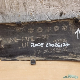 Bas de caisse sabot de marche pied gauche Yamaha MBK XC Cygnus Flame X 125  De 2004 à 2006