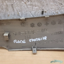 Bas de caisse sabot de marche pied gauche Yamaha MBK XC Cygnus Flame X 125  De 2004 à 2006