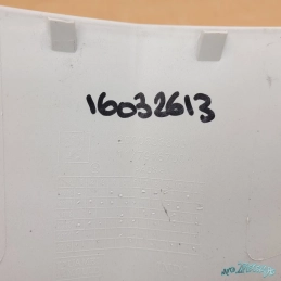 Carénage entourage guidon Peugeot Kisbee 50