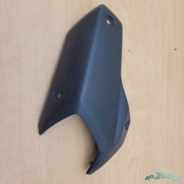 Plastique droit Peugeot Streetzone Estreetzone