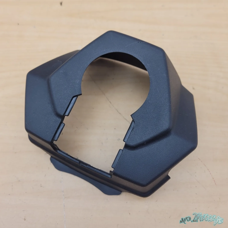 Carénage plastique guidon Peugeot XP400