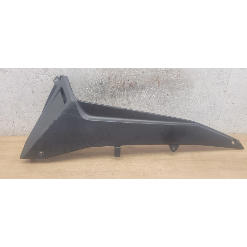 Bas de caisse gauche Yamaha 530 Tmax