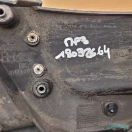 Garde boue droit Piaggio MP3 HPE 300 310 400 530