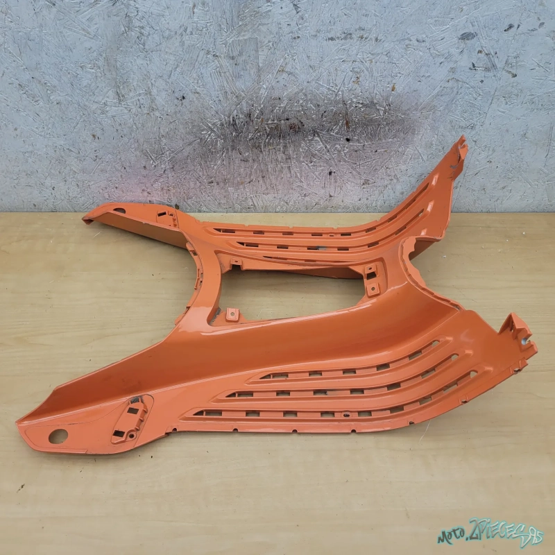 Marche pied Vespa Sprint Primavera 50 125 150