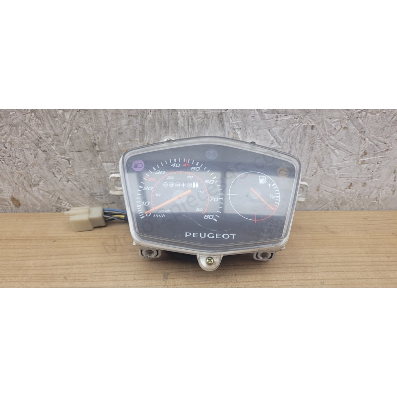 Compteur Peugeot Kisbee 50 4T IE – 4 838 KM
