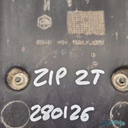 Support de plaque bavette Piaggio ZIP