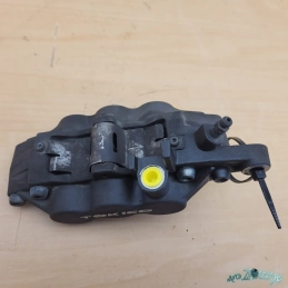 Étrier droit Tokico 6 piston