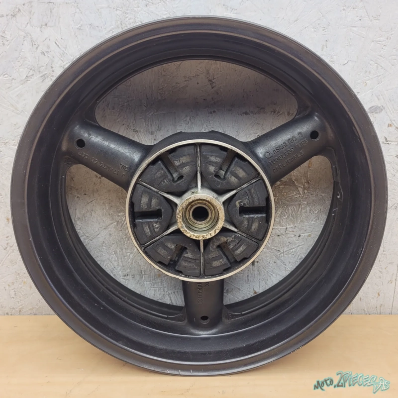 Jante arrière Suzuki 600 1200 Bandit 750 Gsx