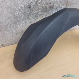 Garde boue gauche Piaggio MP3 HPE 300 310 400 530