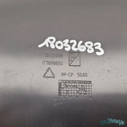 Dessous de bulle avant Piaggio MP3 300 HPE