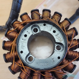 Stator allumage Piaggio Beverly Mp3 Aprilia SR GT 400