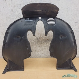 Plastique passage de roue Piaggio MP3