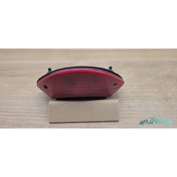 Feu arrière Honda Hornet 600     De 2004 à 2006