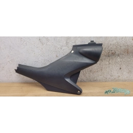 Carénage dessous de selle droit Honda Hornet 600  De 2004 à 2006