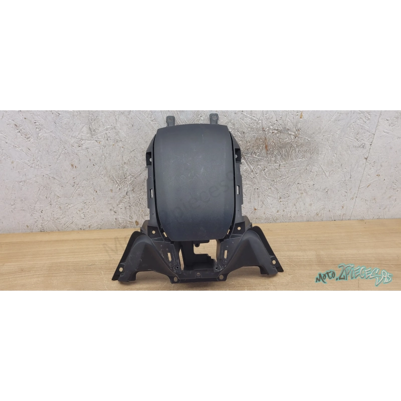 Trappe essence réservoir Yamaha Tmax 530