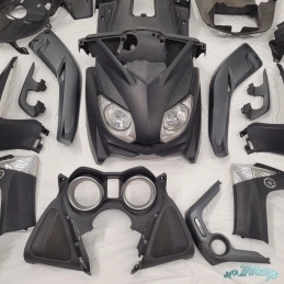 Lots Kit carénage carrosserie Habillage Yamaha X-max 125 250 MOMO DESIGN - De 2010 à 2013
