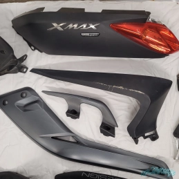 Lots Kit carénage carrosserie Habillage Yamaha X-max 125 250 MOMO DESIGN - De 2010 à 2013