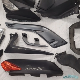 Lots Kit carénage carrosserie Habillage Yamaha X-max 125 250 MOMO DESIGN - De 2010 à 2013