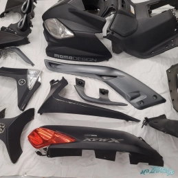 Lots Kit carénage carrosserie Habillage Yamaha X-max 125 250 MOMO DESIGN - De 2010 à 2013