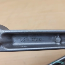 Platine arrière droit Suzuki 1200 Bandit  De 2000 à 2005