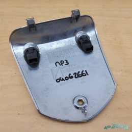 Trappe centrale entourage guidon Piaggio MP3