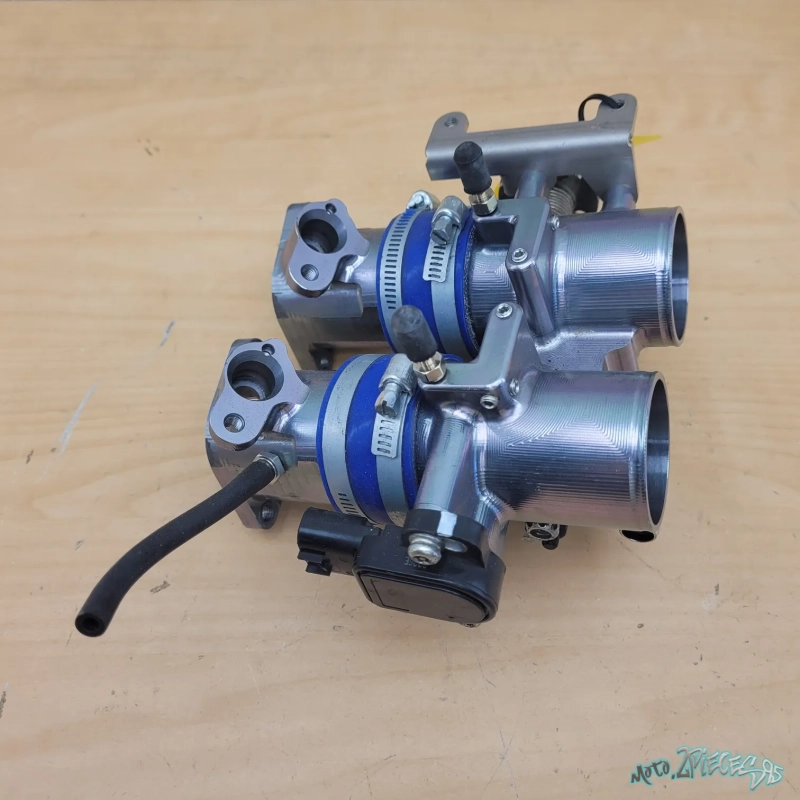 Kit d’admission corps de papillon à section ronde Ø 40 mm pour Yamaha T-MAX 500  De 2008 à 2012