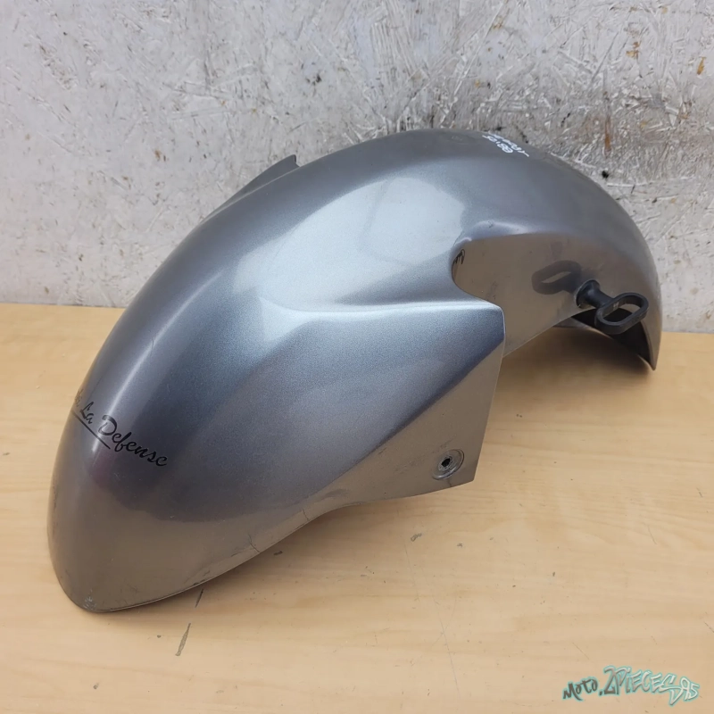 Garde boue Suzuki Burgman 125 injection   De 2007 à 2015